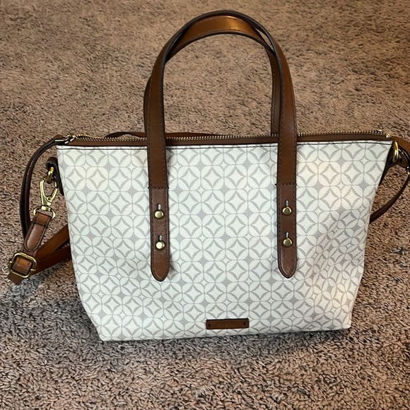 Cream and brown Fossil Crossbody - Picture 3 of 6